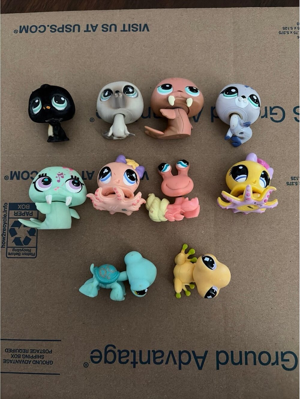 Lot of 10 vintage Littlest Pet Shop Animals - Seal octopus frog turtle penguin